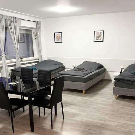 Apartment Spacious In *